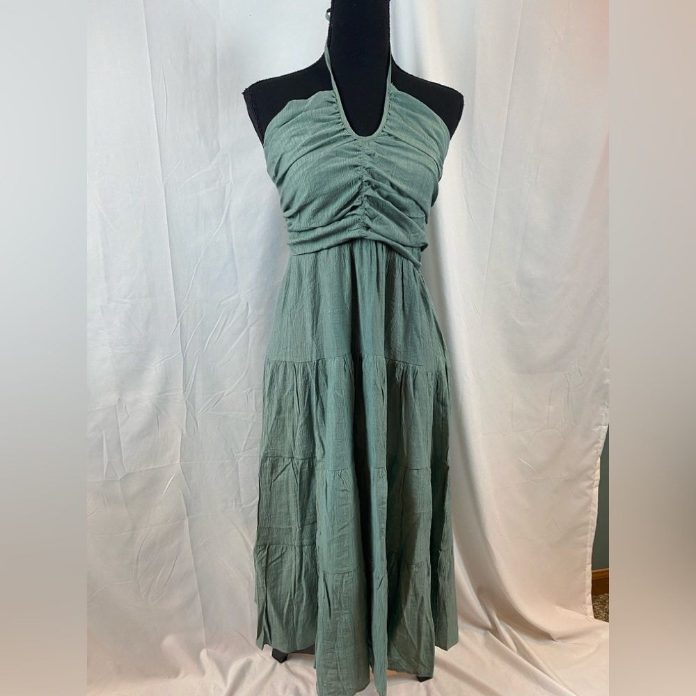 Chic Tie Halter Maxi Dress in Sage Green